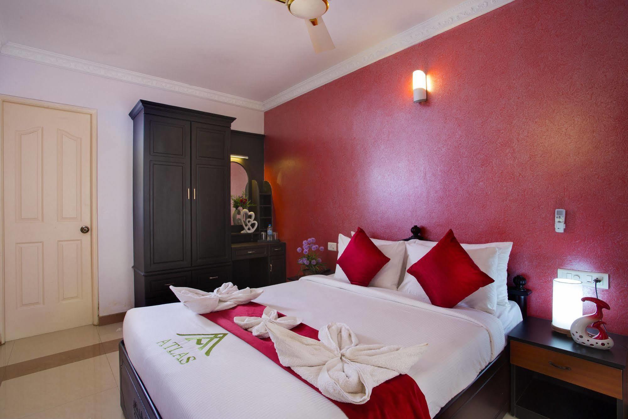 Atlas Airport Hotel Apartment Nedumbassery Buitenkant foto