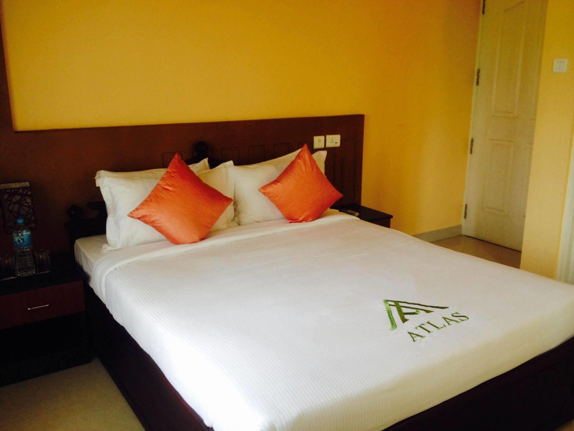 Atlas Airport Hotel Apartment Nedumbassery Buitenkant foto